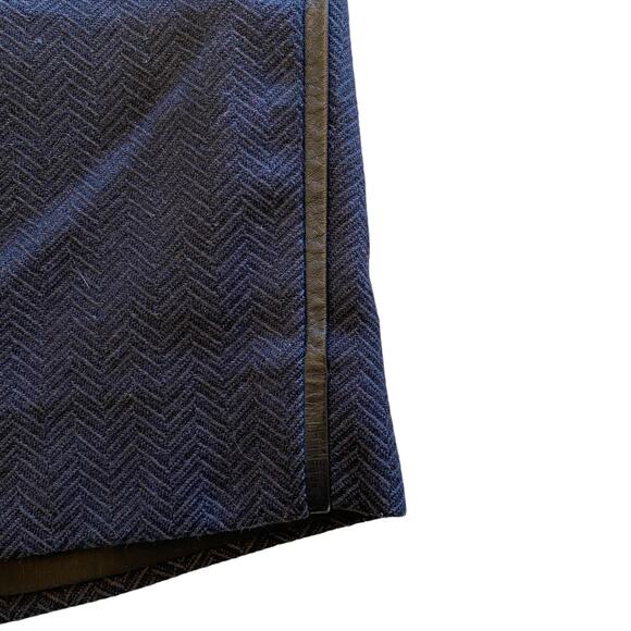 Harvé Benard Black Wool Herringbone Pencil Skirt 12 - Picture 3 of 9